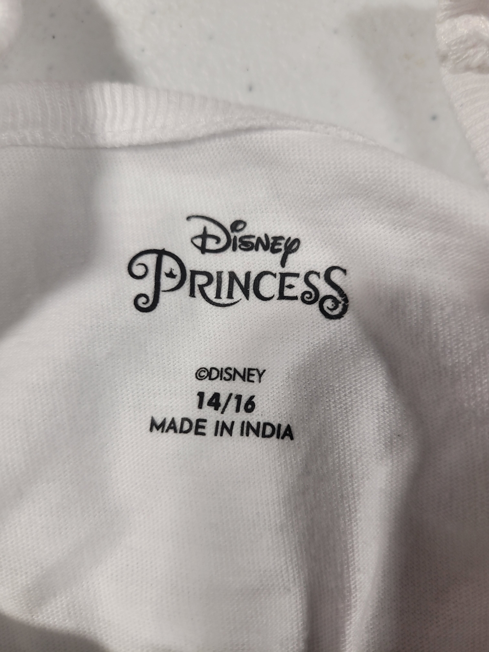 Disney Girls White Moana 'Vacay Vibes' Graphic Tank - Picture 2 of 5
